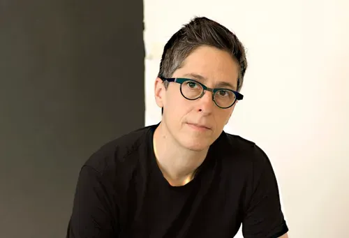 Book Club: Bechdels Fun Home an essential part of the Queer canon