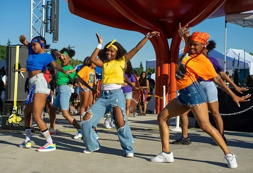 Taking B(l)ack Pride presents: Seachella