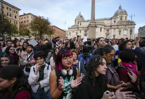 International News Highlights – October 7, 2022