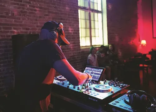 Breaking the monotony: A call for true inclusivity in Seattles LGBTQ+ nightlife