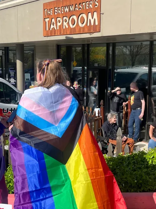 Supporting queer families, Rentons community rallies together