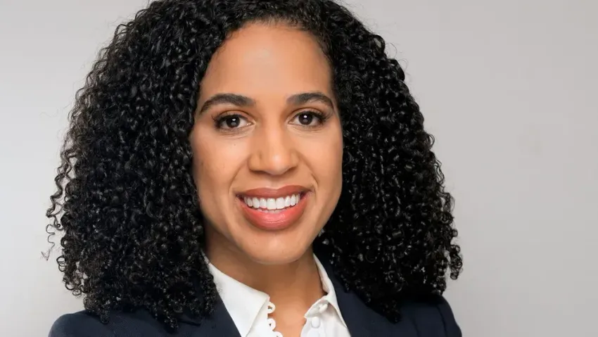 Candidate for Seattle City Attorney Erika Evans